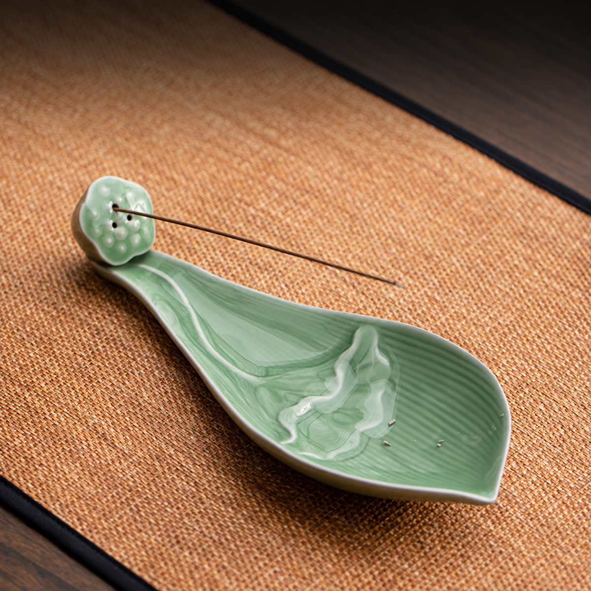 Lotus Boat Ceramic Incense Stick Holder - Celadon Green (Without Base) 莲舟陶瓷线香插-青瓷色无底座