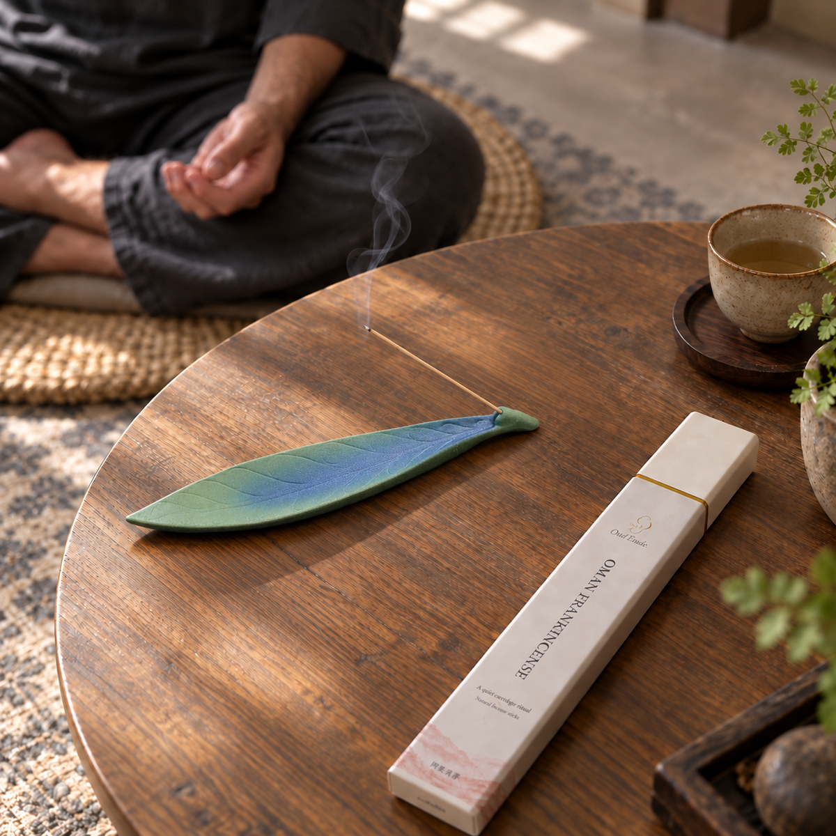 Omani Frankincense incense with Lucky Leaf ceramic holder